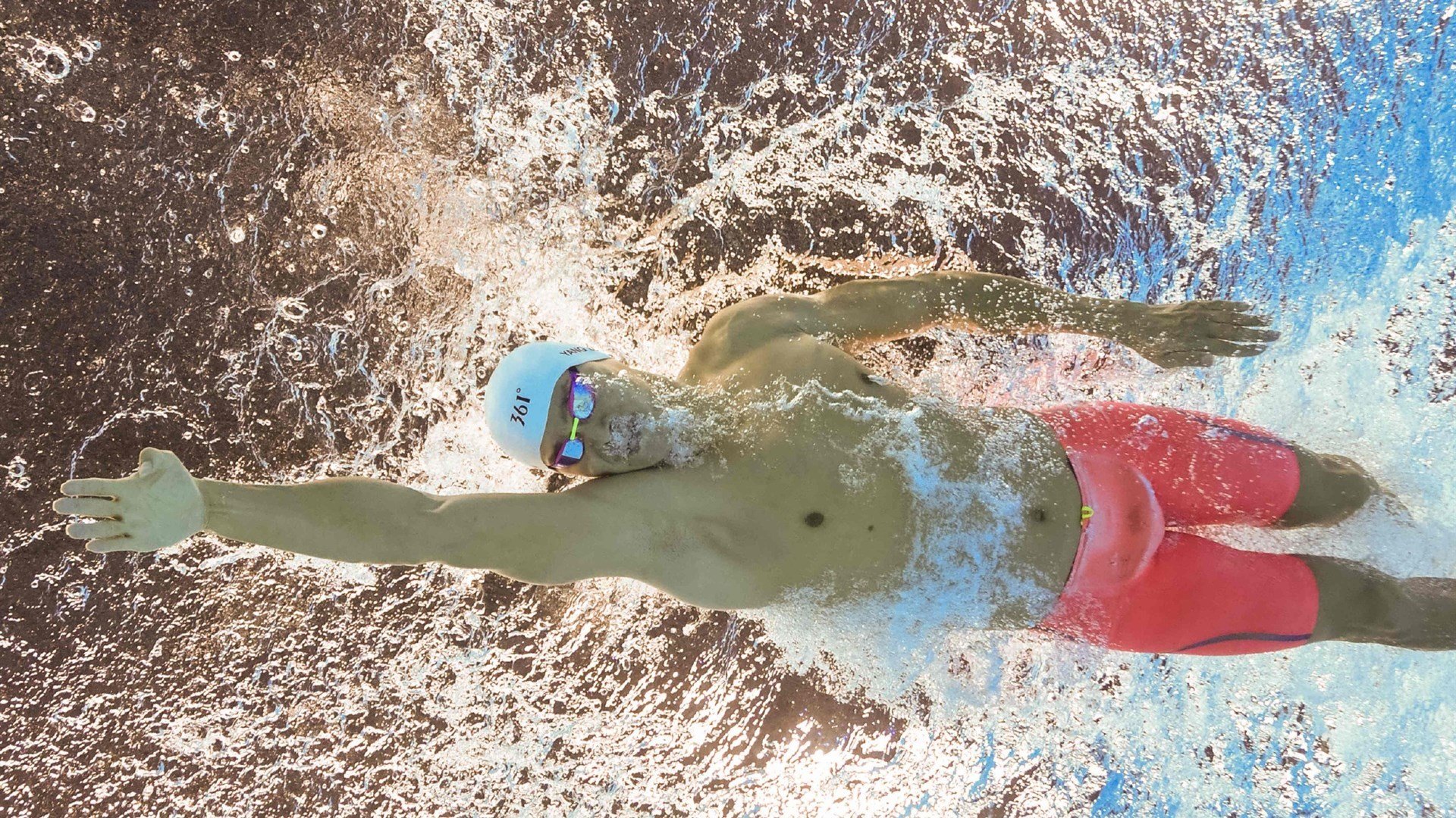 快船与航天公司合作发布球队专属卫星图像，快船签约正式达成